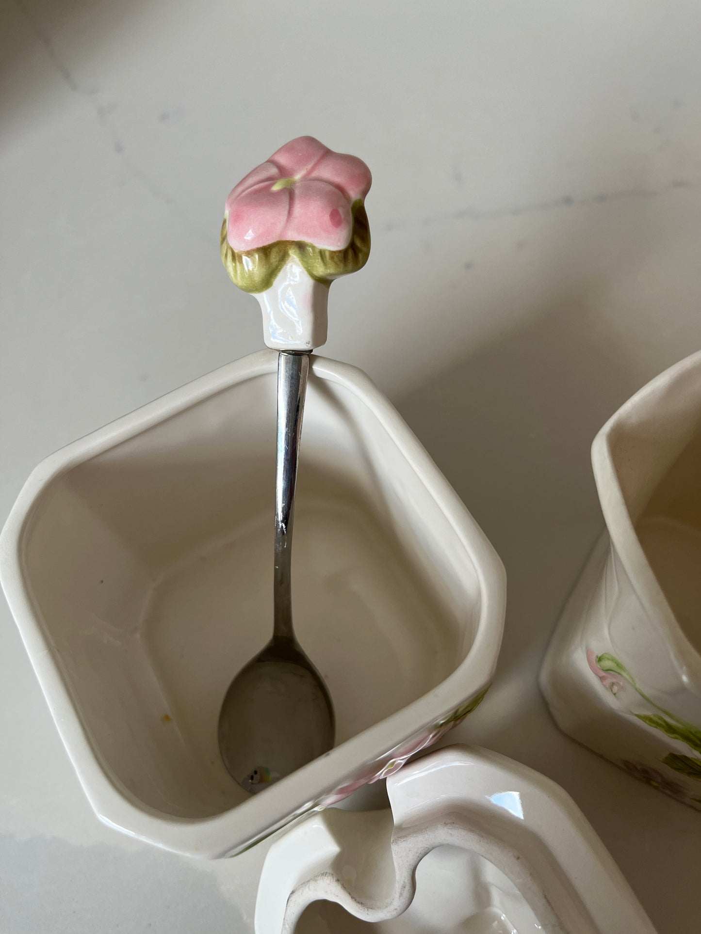 Pretty Vintage Jug and Sugar Bowl with Spoon